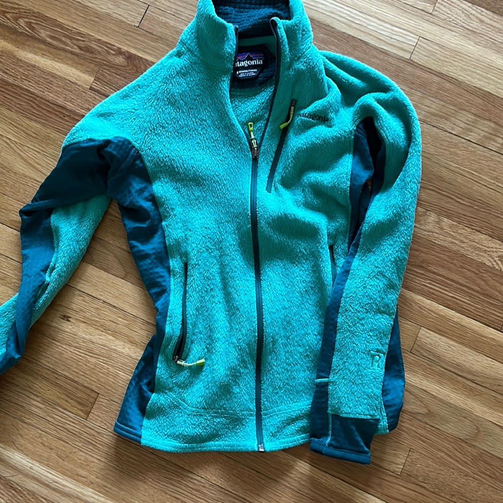 Patagonia zip up